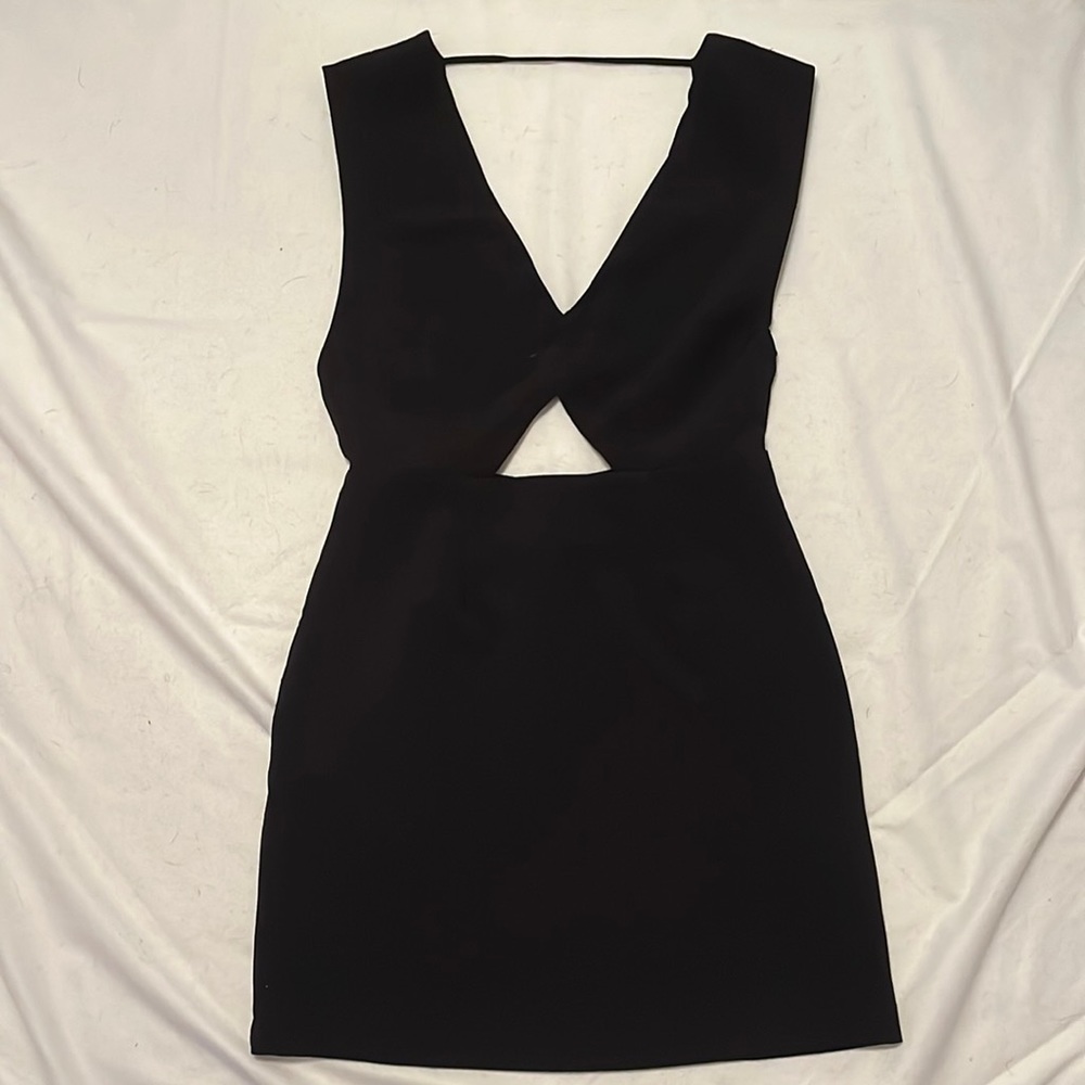 Cute black tight forever 21 dress